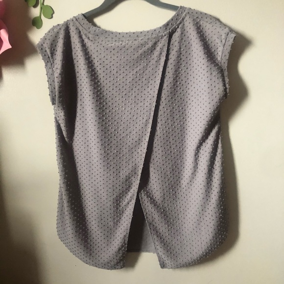 Aritzia Wilfred top - Picture 2 of 5